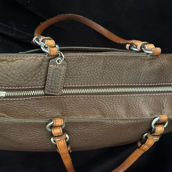 Brown Coach Shoulder Bag - Picture 6 of 6